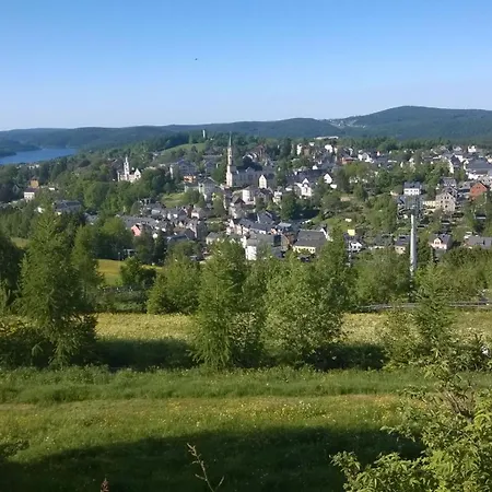 Apartment Moderne, Niveauvoll Eingerichtete Im Erzgebirge Mit Wohlfuehlgarantie